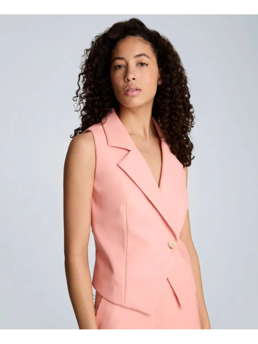 Женский приталенный жилет из искусственной кожи с одной пуговицей Kenneth Cole, Soft Peach — изображение 3 из 5