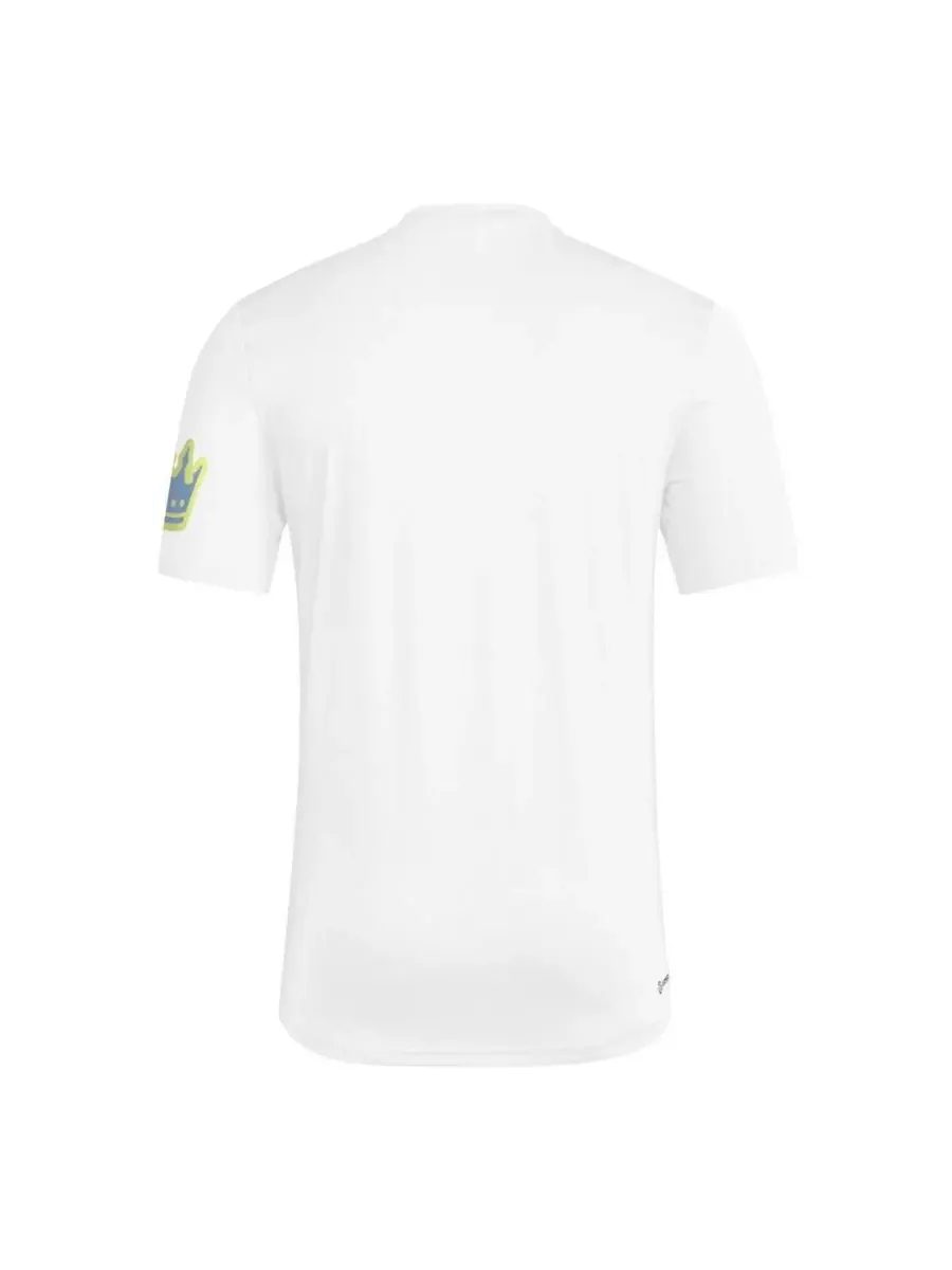 Adidas Мужская белая футболка Charlotte FC из архивной коллекции 2025 года с крючковым креплением — изображение 3 из 3, белый