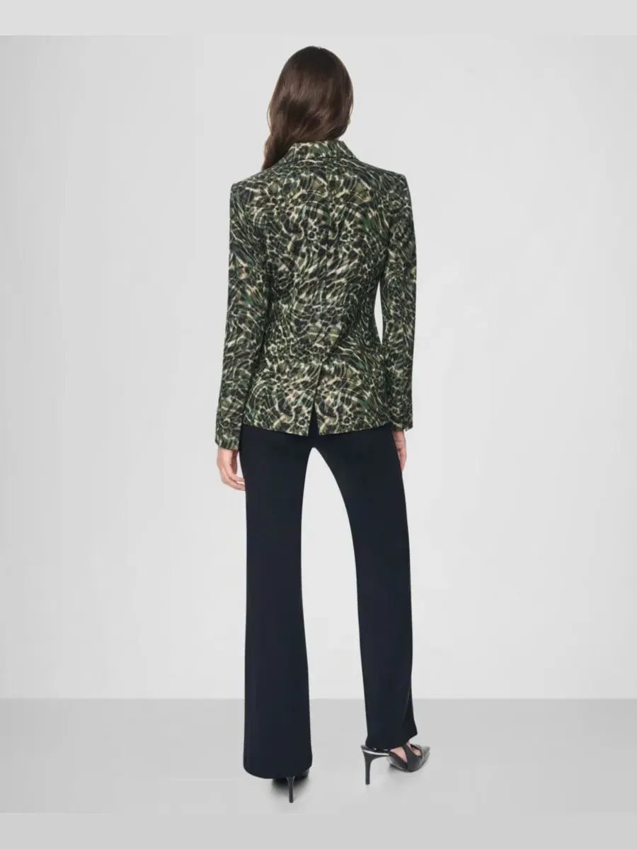 Женский жакет с воротником и клапанами DKNY, Forest Leopard — изображение 7 из 8
