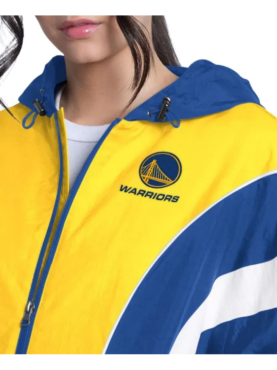 Легкая удлиненная куртка-бомбер с капюшоном Golden State Warriors Quarterback Lightweight Oversized — изображение 3 из 3