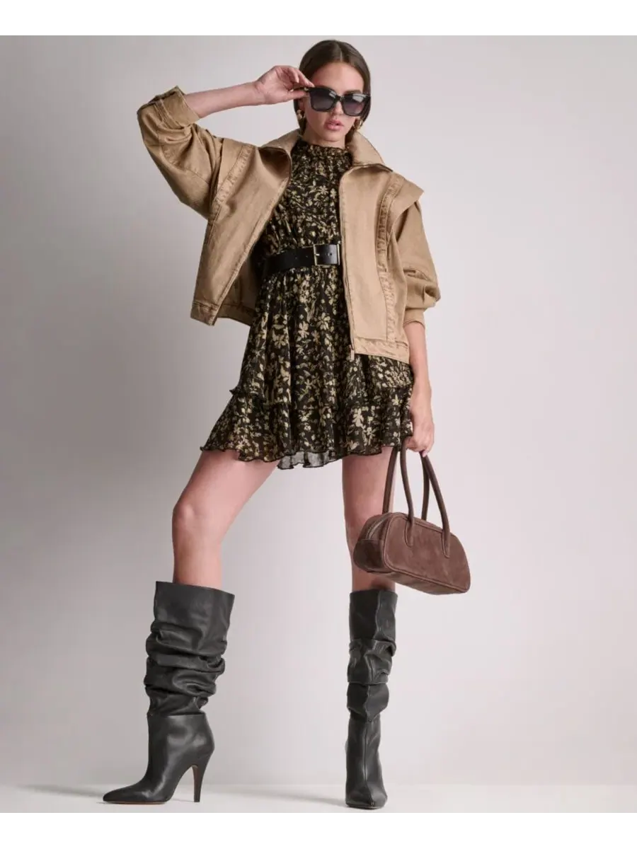 Женская куртка оверсайз с воротником и кислотной стиркой BCBG, French And Acid Wash — изображение 4 из 10