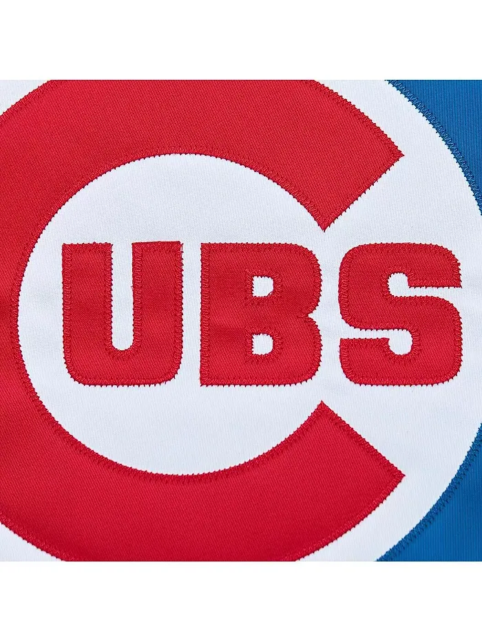 Мужская легкая атласная куртка с молнией Chicago Cubs OG 2.0 золотистого цвета Mitchell & Ness — изображение 3 из 4