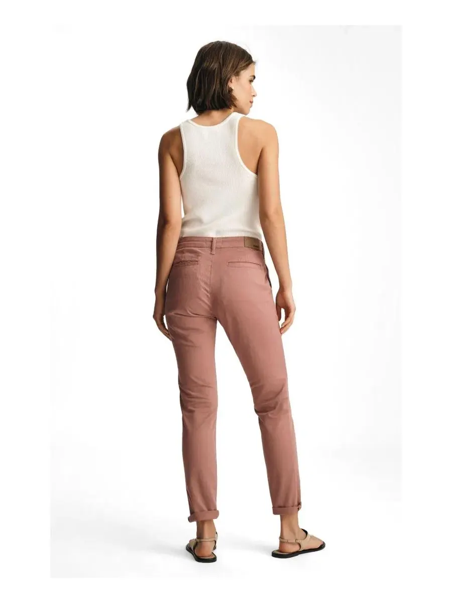 Джинсы с завышенной талией, слегка зауженные, с манжетами Kathleen Mid Rise Boyfriend In Chino Mavi — изображение 3 из 6