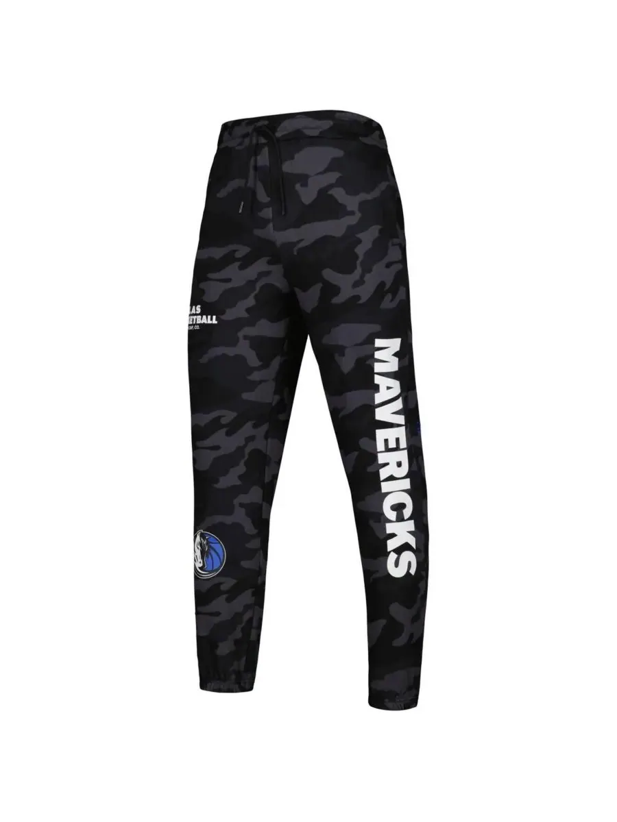 New Era Мужские черные камуфляжные спортивные брюки с символикой команды Dallas Mavericks — изображение 2 из 3, черный
