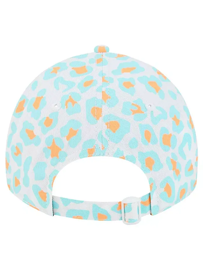 Дошкольная шапка White Miami Dolphins Active Leopard 9TWENTY с регулируемой головкой New Era — изображение 2 из 5