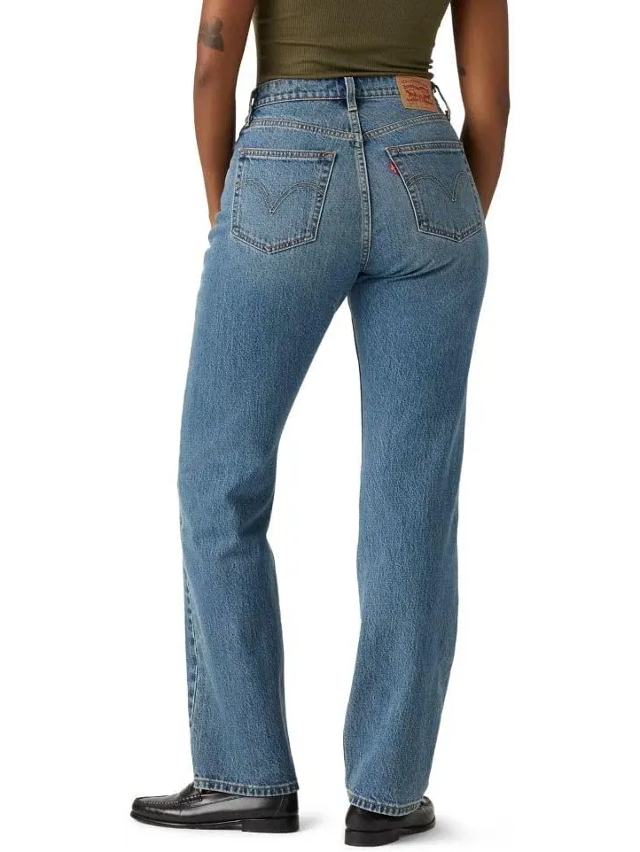 Женские джинсы Levi's 501 Curve — изображение 2 из 5