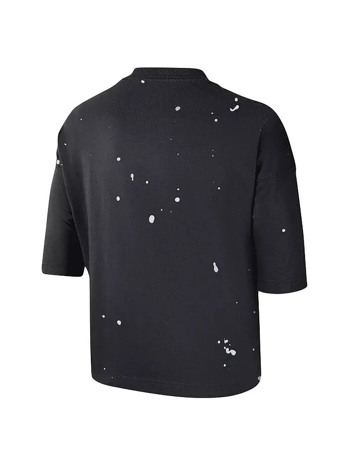 Черная женская укороченная футболка Brooklyn Nets Courtside Splatter Nike — изображение 4 из 5