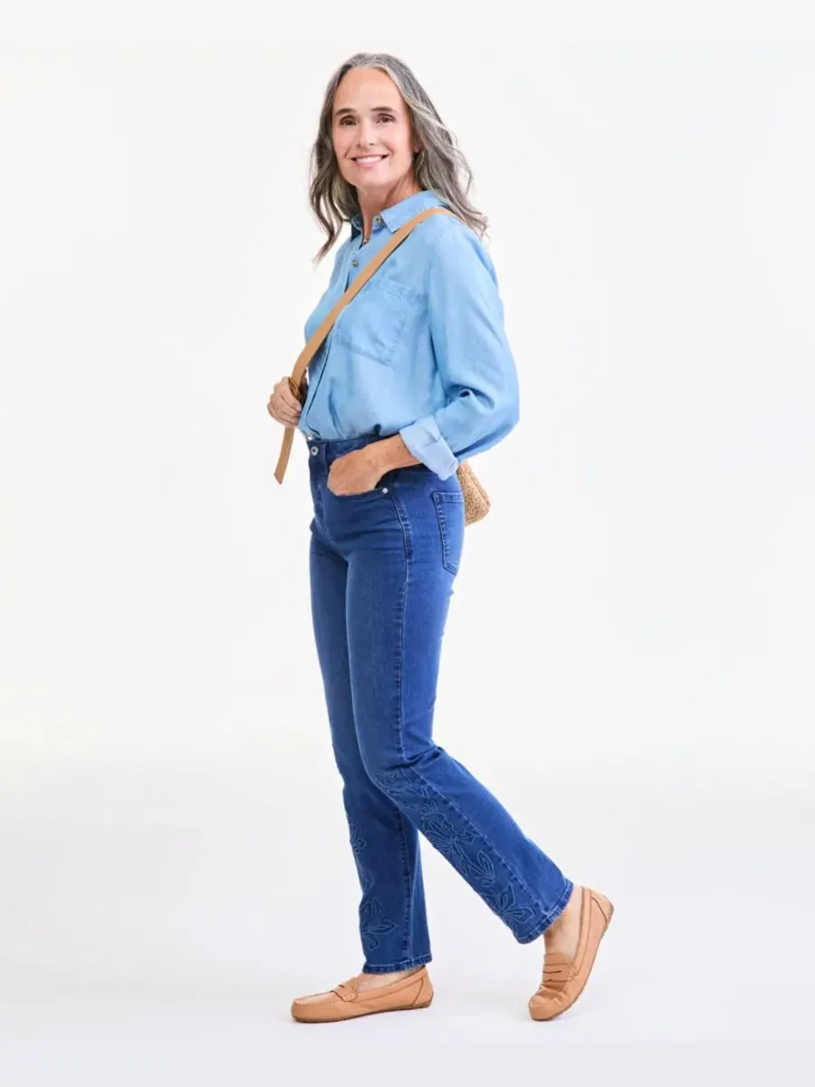 Джинсы прямого кроя с вышивкой Style & Co, Isla Wash — изображение 4 из 4