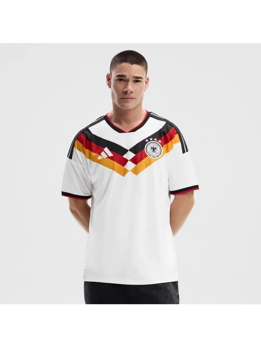 Футболка с длинным рукавом с принтом Германии adidas