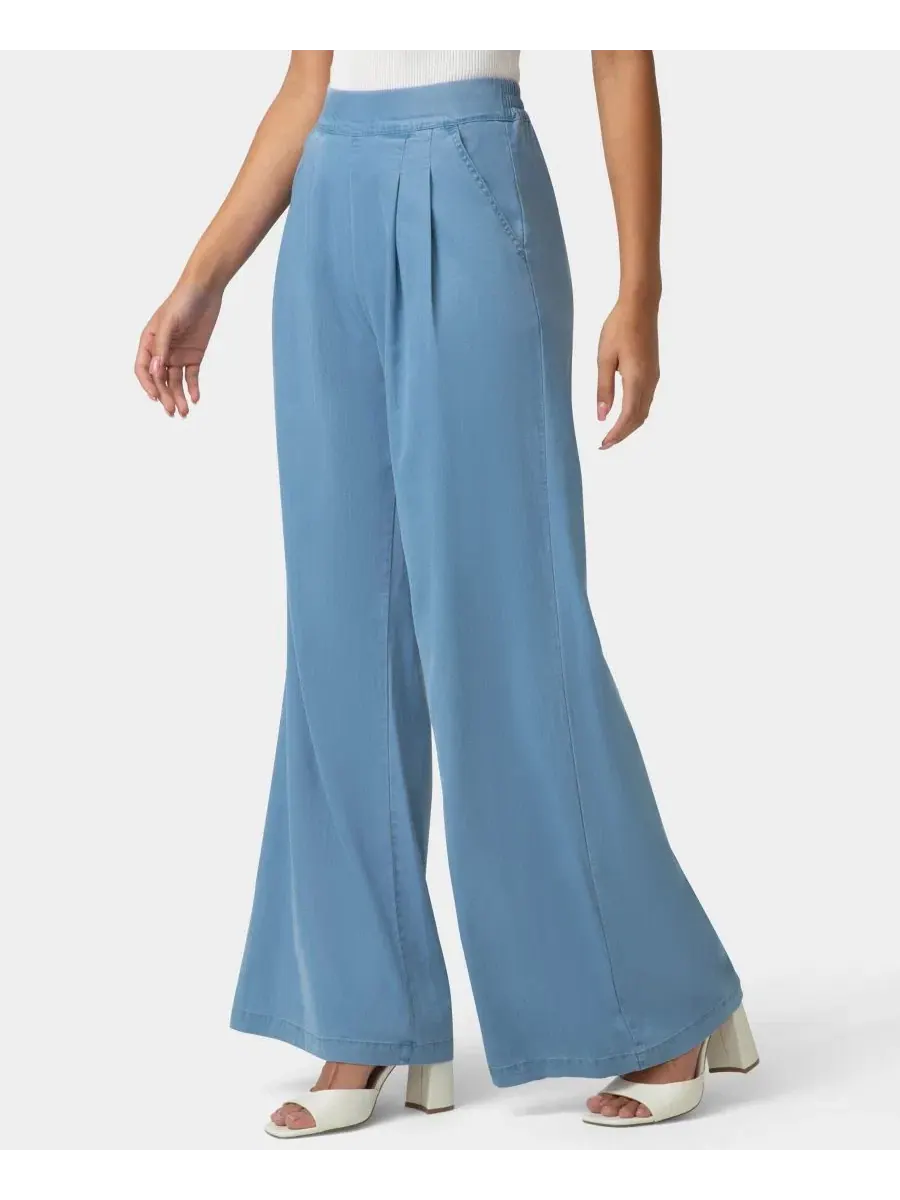 Брюки-палаццо из денима Fluid Denim Palazzo Pant Hue, Chambray Wash — изображение 3 из 7
