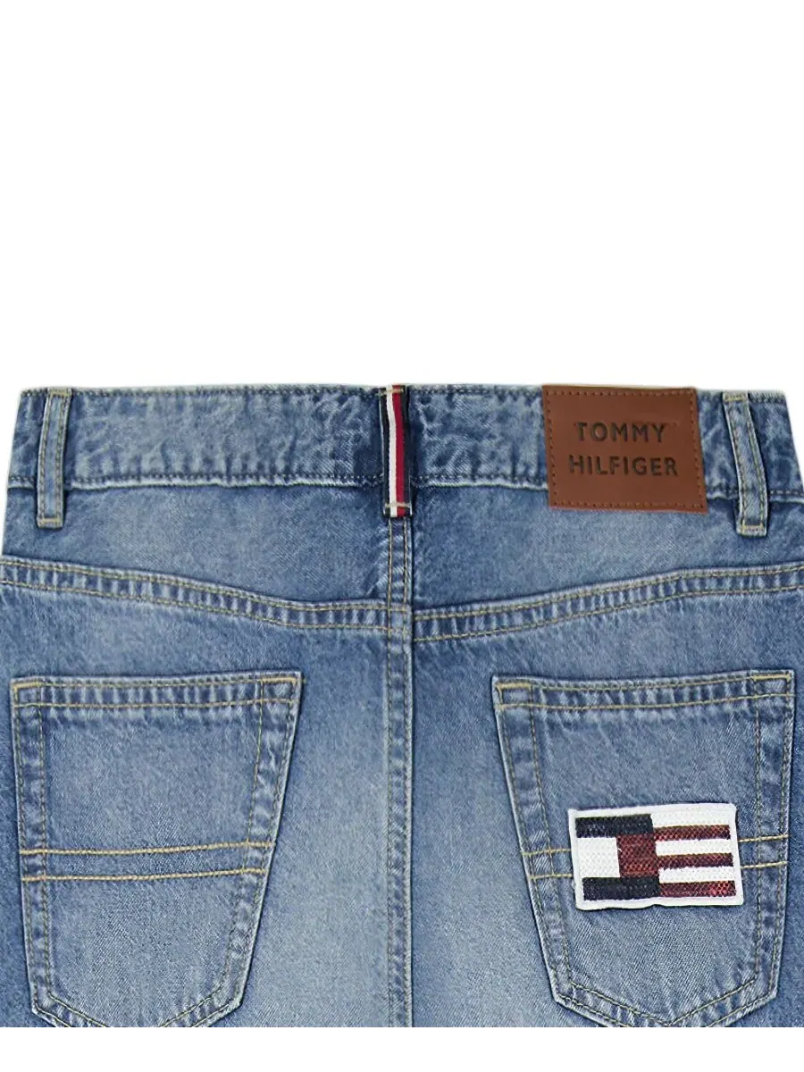 Джинсы свободного кроя с пятью карманами и отделкой из пайеток Tommy Hilfiger, Lexington Wash — изображение 5 из 6