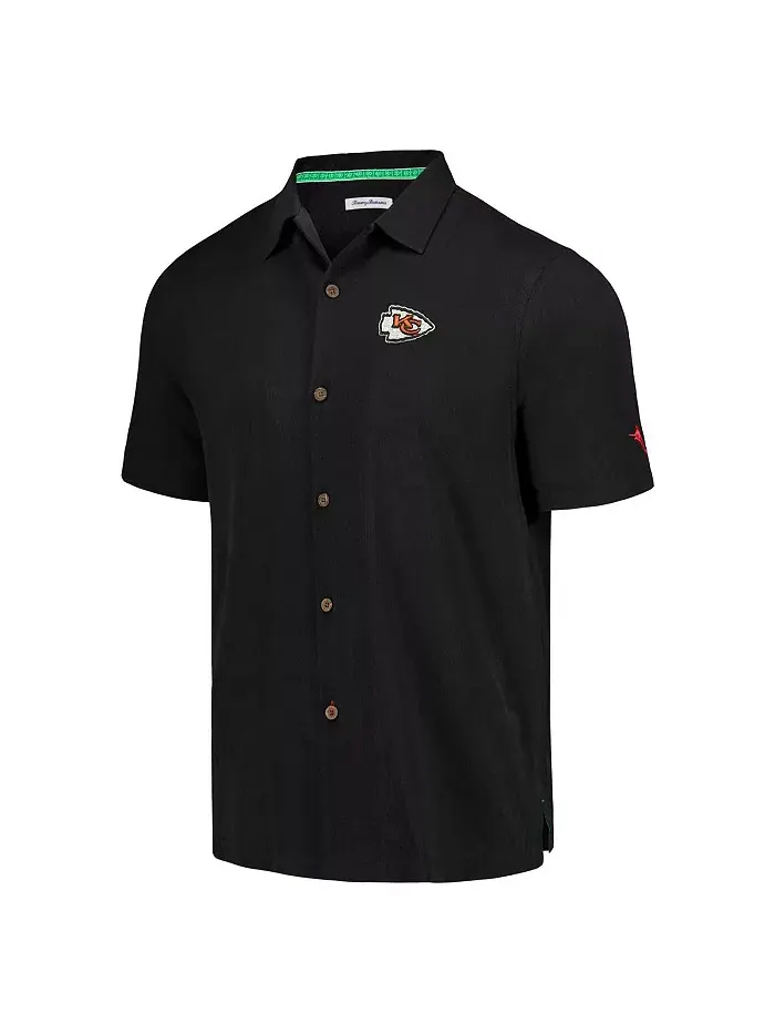 Мужская черная рубашка на пуговицах Kansas City Chiefs Tidal Kickoff Camp Tommy Bahama — изображение 2 из 3