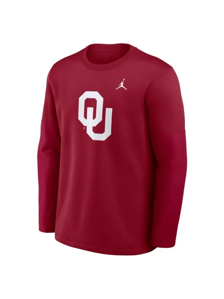 Jordan Мужская футболка с длинным рукавом "Crimson Oklahoma Sooners 2025 Sideline Coach Performance" — изображение 2 из 5