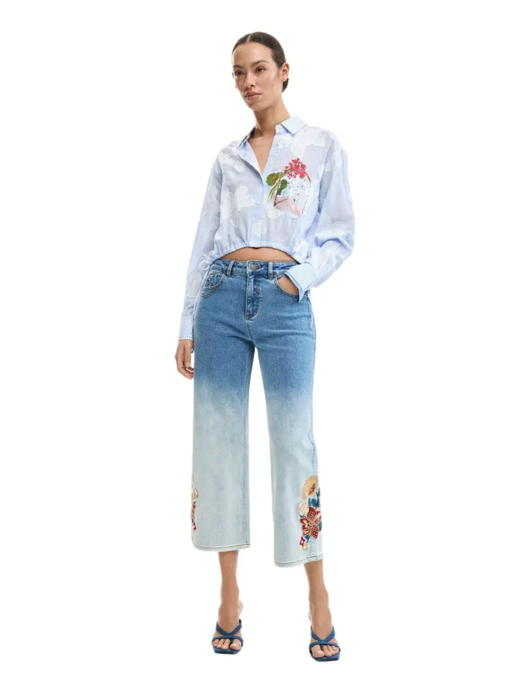 Кюлоты из денима с градиентом, вышивкой и аппликациями Desigual