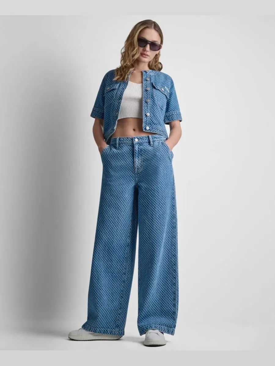 Джинсы с завышенной талией и широкими штанинами из букле DKNY Jeans, Midwood — изображение 4 из 10