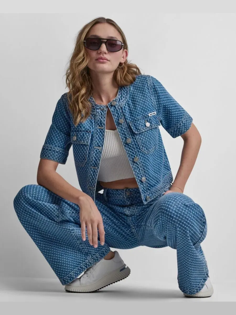 Джинсы с завышенной талией и широкими штанинами из букле DKNY Jeans, Midwood — изображение 5 из 10