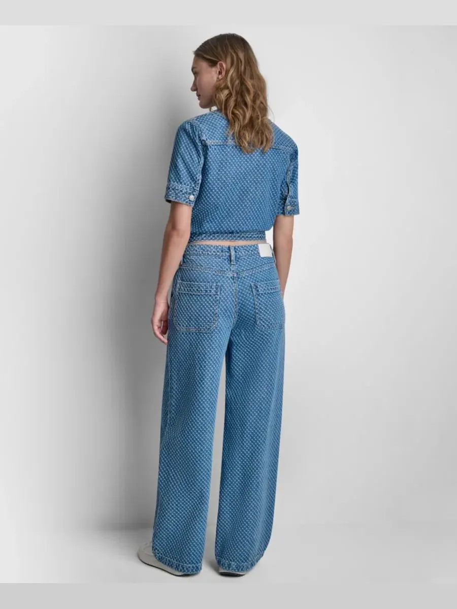 Джинсы с завышенной талией и широкими штанинами из букле DKNY Jeans, Midwood — изображение 9 из 10