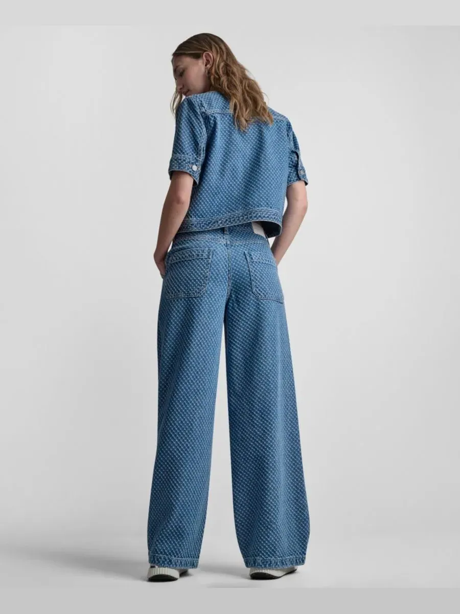 Джинсы с завышенной талией и широкими штанинами из букле DKNY Jeans, Midwood — изображение 10 из 10