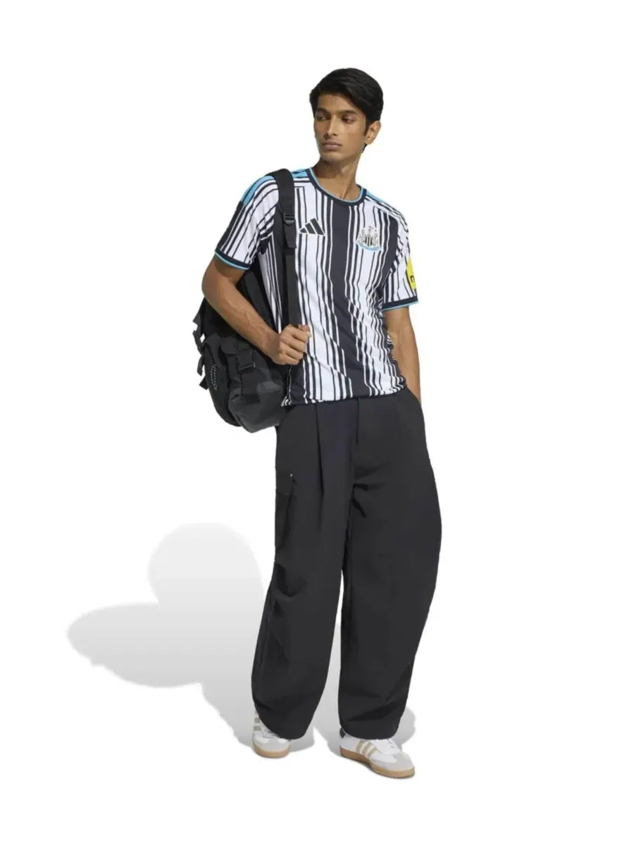 Футболка с длинным рукавом Newcastle United Home 2026/27 Replica Jersey adidas — изображение 5 из 5, черный
