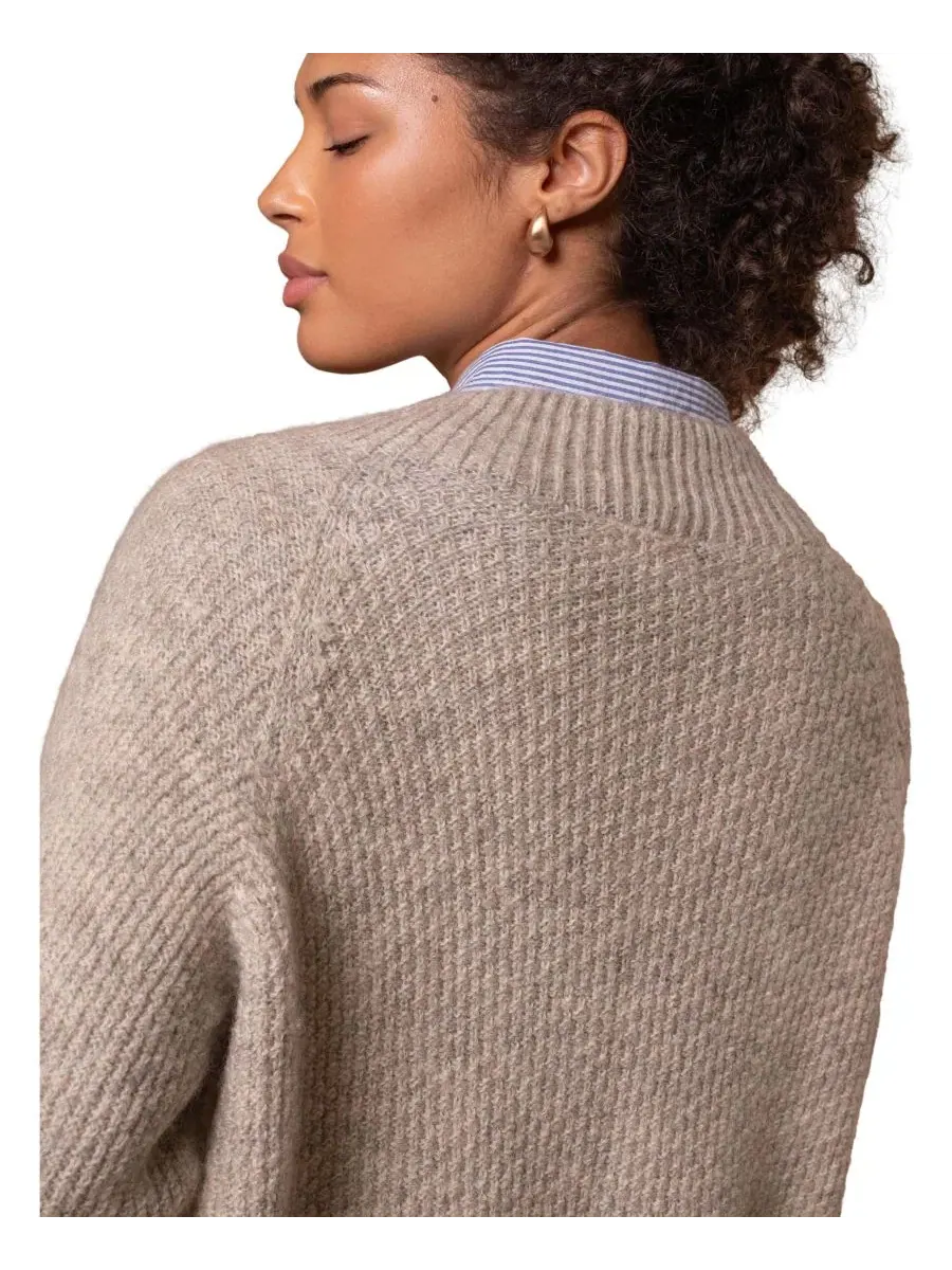 Женский кардиган из британской шерсти с моховой вышивкой Celtic & Co., Undyed Taupe — изображение 6 из 7
