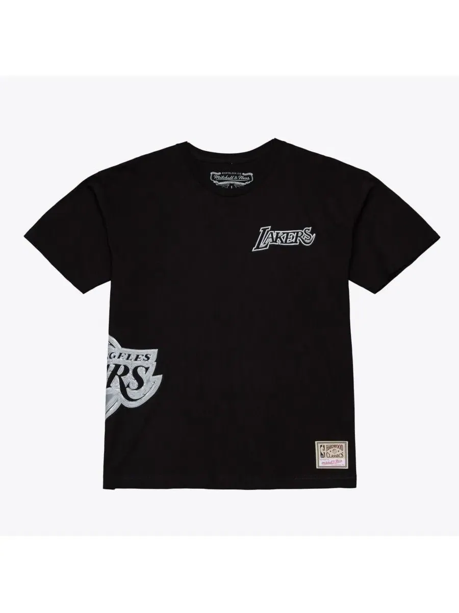 Футболка классического кроя с хромовыми графиками Mitchell & Ness