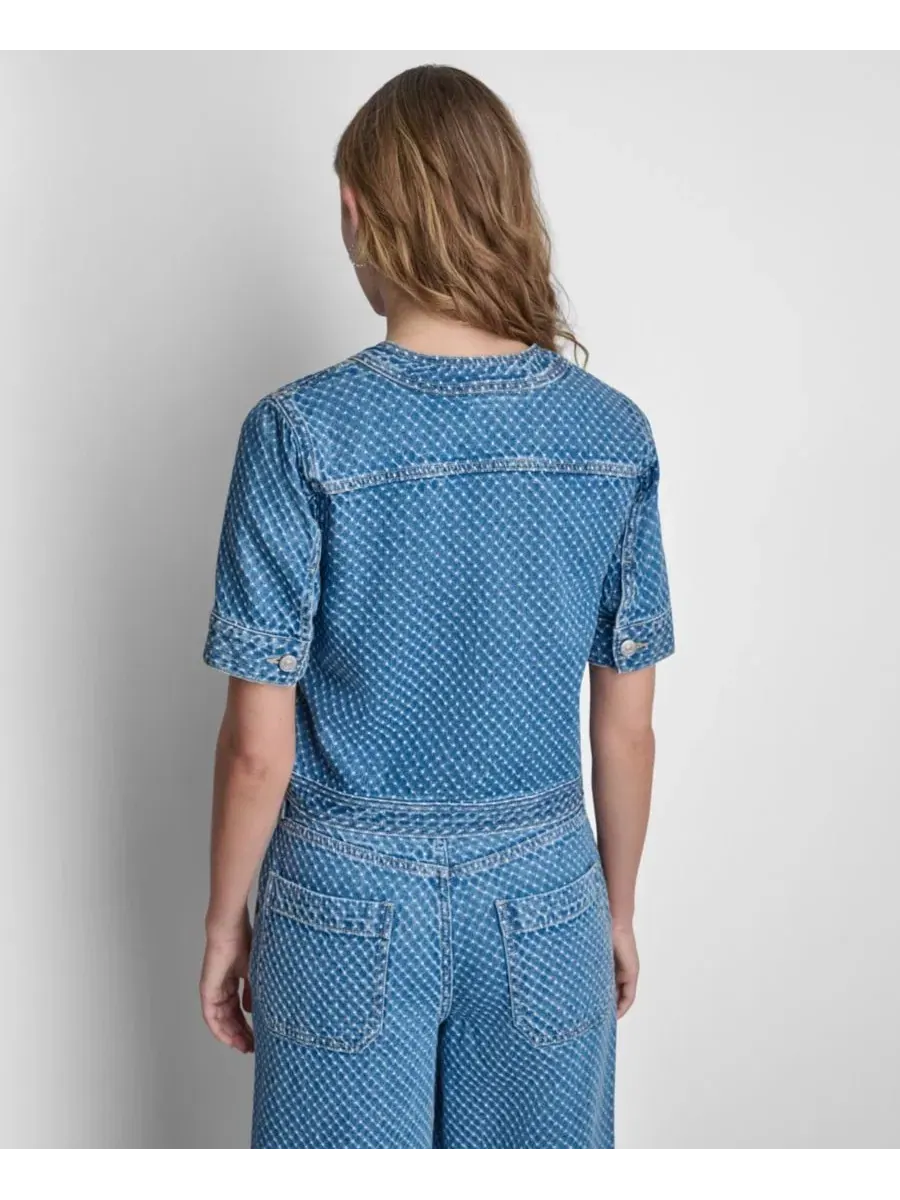 Жакет джинсовый укороченный с нашивными карманами и коротким рукавом Boucle Denim Shirt Jacket DKNY — изображение 5 из 8