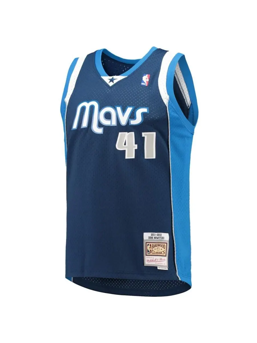 Mitchell & Ness Мужская темно-синяя майка Дирка Новицки из команды Dallas Mavericks сезона 2011-12 — изображение 2 из 3