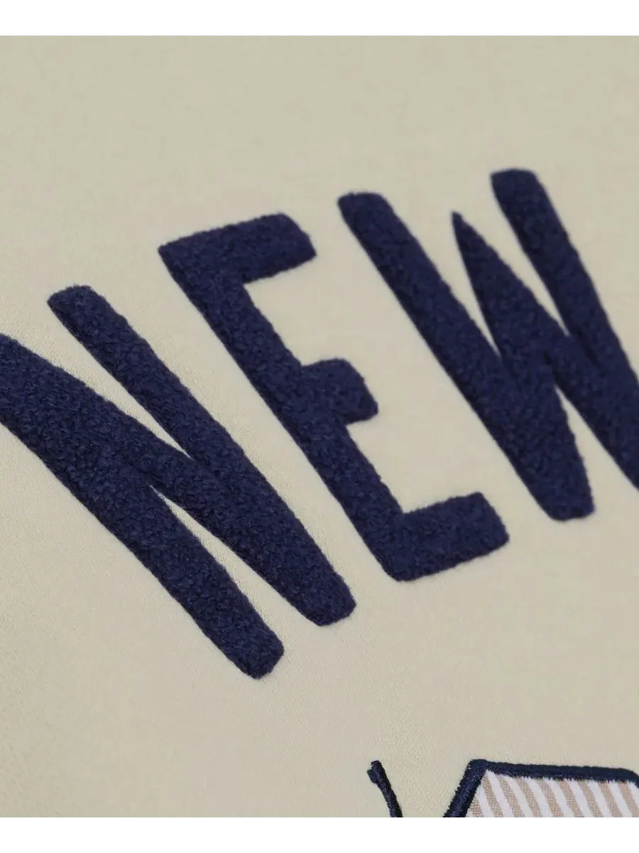 Худи с вышивкой New York Yankees Yacht Rock Mitchell & Ness — изображение 2 из 5, бежевый