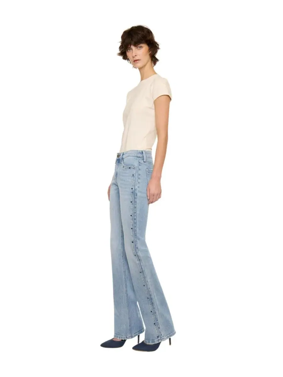 Джинсы-клеш с заклепками и стразами Linda Mid Rise Bootcut KanCan, Medium Light — изображение 3 из 5