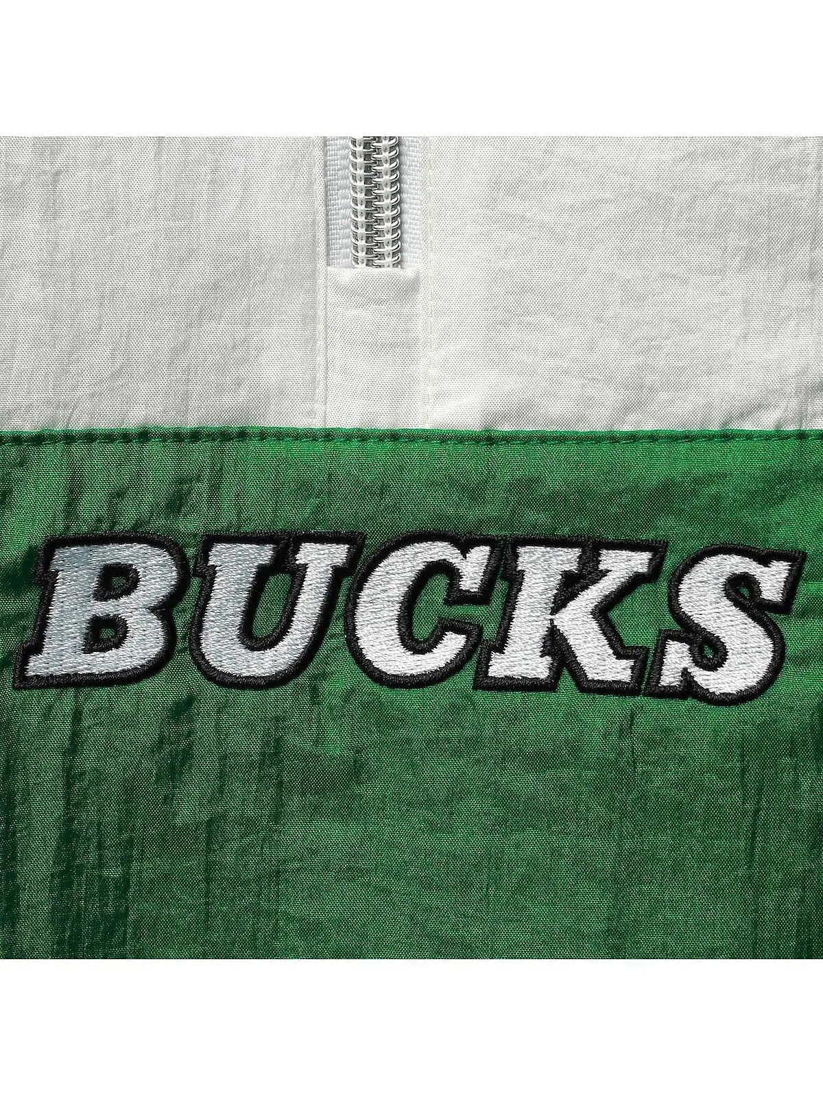 Женская зеленая ветровка 2.0 с полумолнией Milwaukee Bucks с капюшоном Mitchell & Ness — изображение 5 из 5, зеленый
