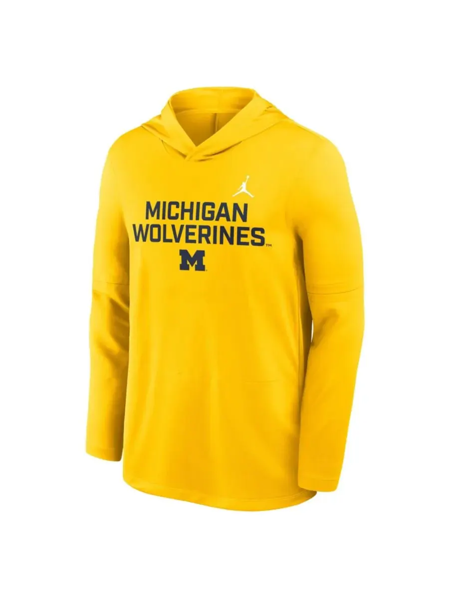 Мужская футболка с длинным рукавом и надписью "Maize Michigan Wolverines 2025 Sideline Performance" — изображение 5 из 5