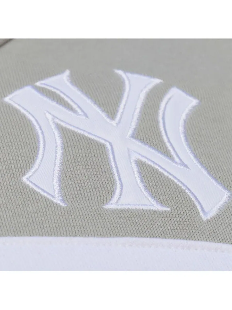 Мужская серая толстовка New York Yankees Cooperstown Collection Thunderstorm Head Coach Mitchell & — изображение 4 из 4