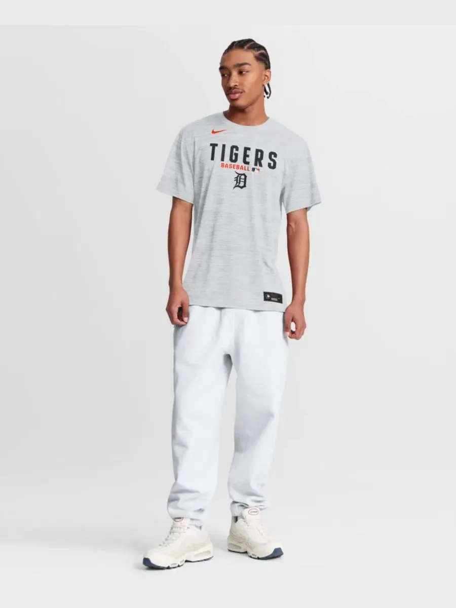 Футболка с коротким рукавом и принтом Authentic Collection Velocity Dri-FIT Nike — изображение 5 из 5, белый