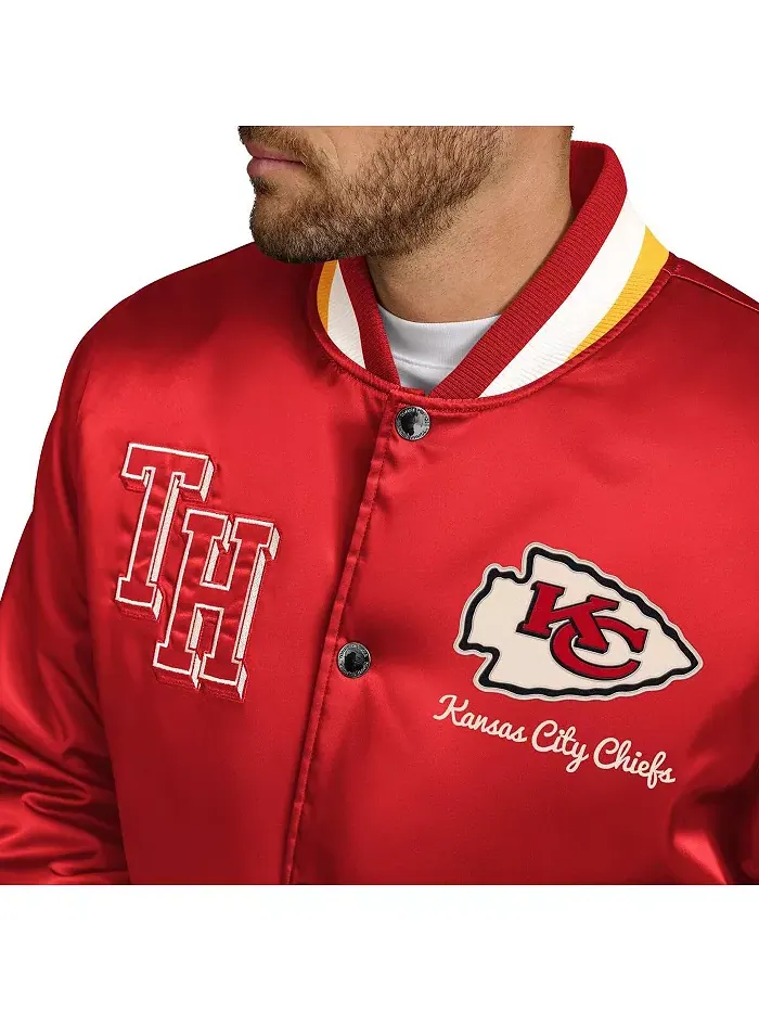 Мужская красная куртка Kansas City Chiefs Dante на молнии, атласная Tommy Hilfiger — изображение 2 из 3