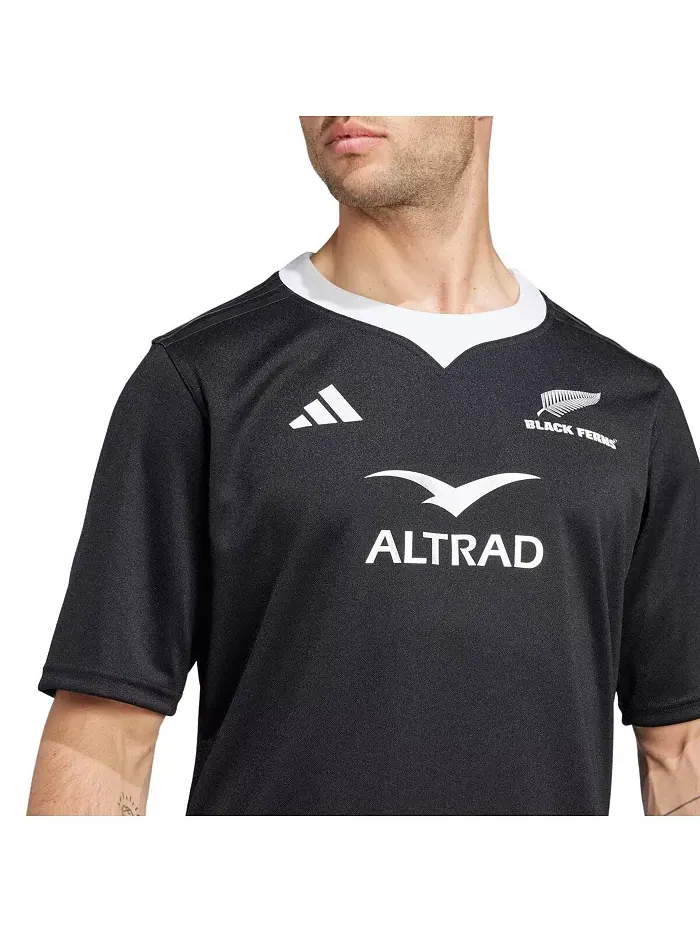 Мужская черная реплика домашней футболки New Zealand Rugby Black Ferns 2024/25 adidas — изображение 3 из 3