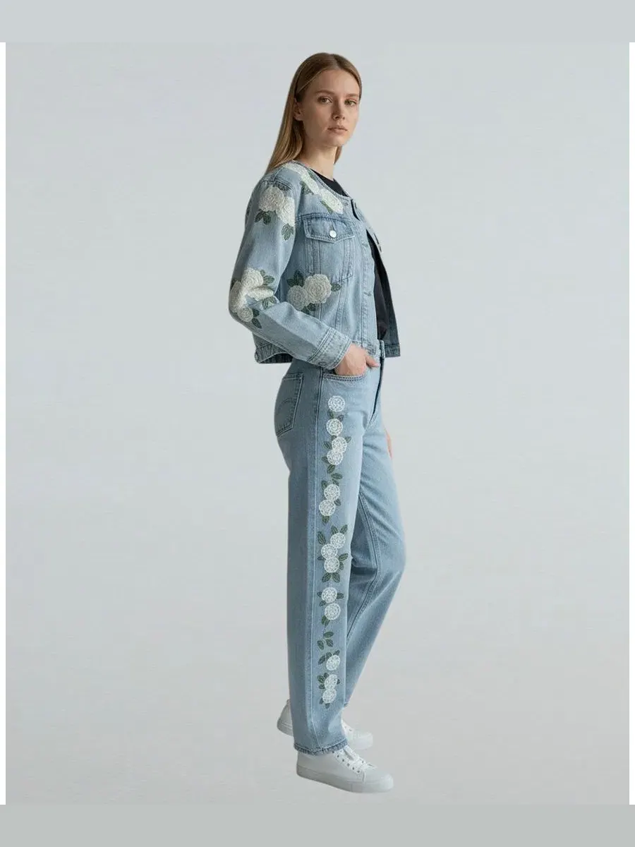Джинсы прямого кроя с высокой посадкой, модель High-Rise Straight-Leg BLANK NYC, Walk In The Park — изображение 5 из 6