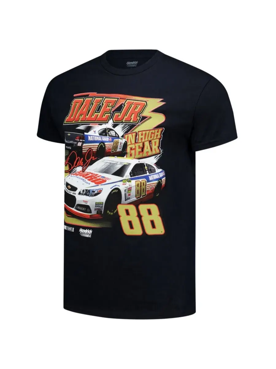Футболка с графическим принтом Dale Earnhardt Jr. 1-Spot Pit Road Graphic Car Checkered Flag Sports — изображение 3 из 3