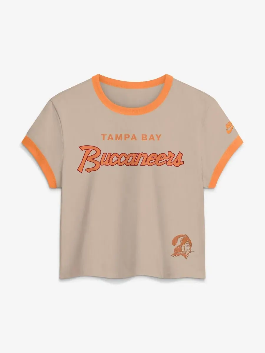 Женская ретро-футболка Nike Tampa Bay Buccaneers с коротким рукавом