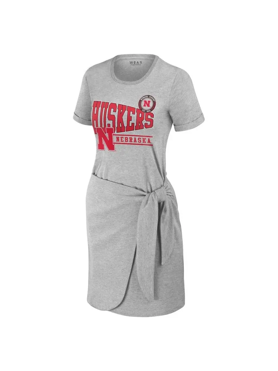 Платье-футболка с узлом Heather Gray Nebraska Huskers WEAR by Erin Andrews — изображение 2 из 3, серый