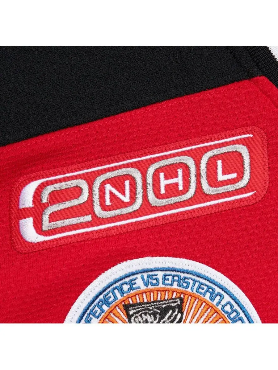 Mitchell & Ness Мужская красная майка Скотта Нидермайера, «Нью-Джерси Девилз», сезон 2000/01, для — изображение 2 из 5