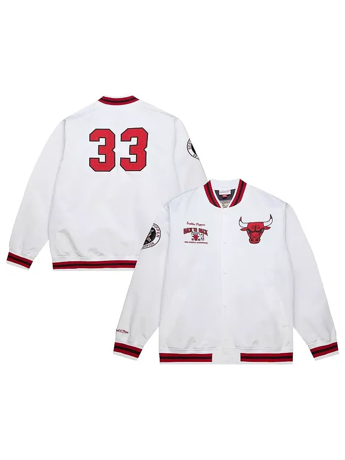 Мужская сатиновая куртка Chicago Bulls из коллекции NBA Legends с полной застежкой на кнопках
