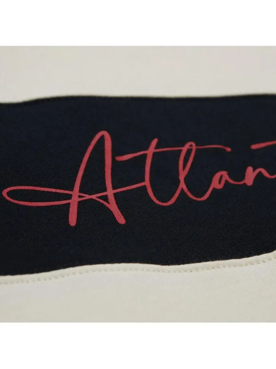 Mitchell & Ness Женская красно-черная толстовка из флиса с символикой команды Atlanta Braves из — изображение 2 из 5