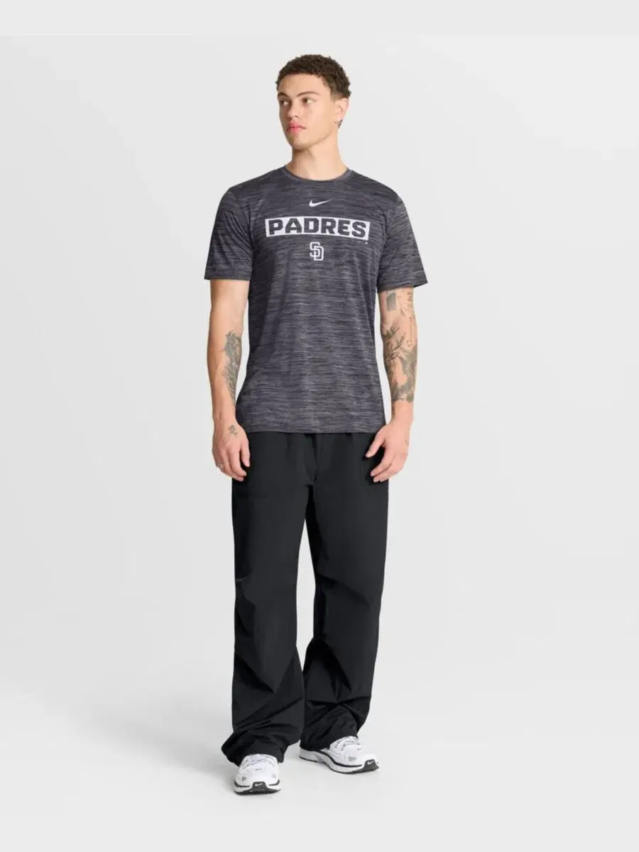 Мужская черная футболка San Diego Padres Velocity Dri-FIT Nike — изображение 7 из 8, черный