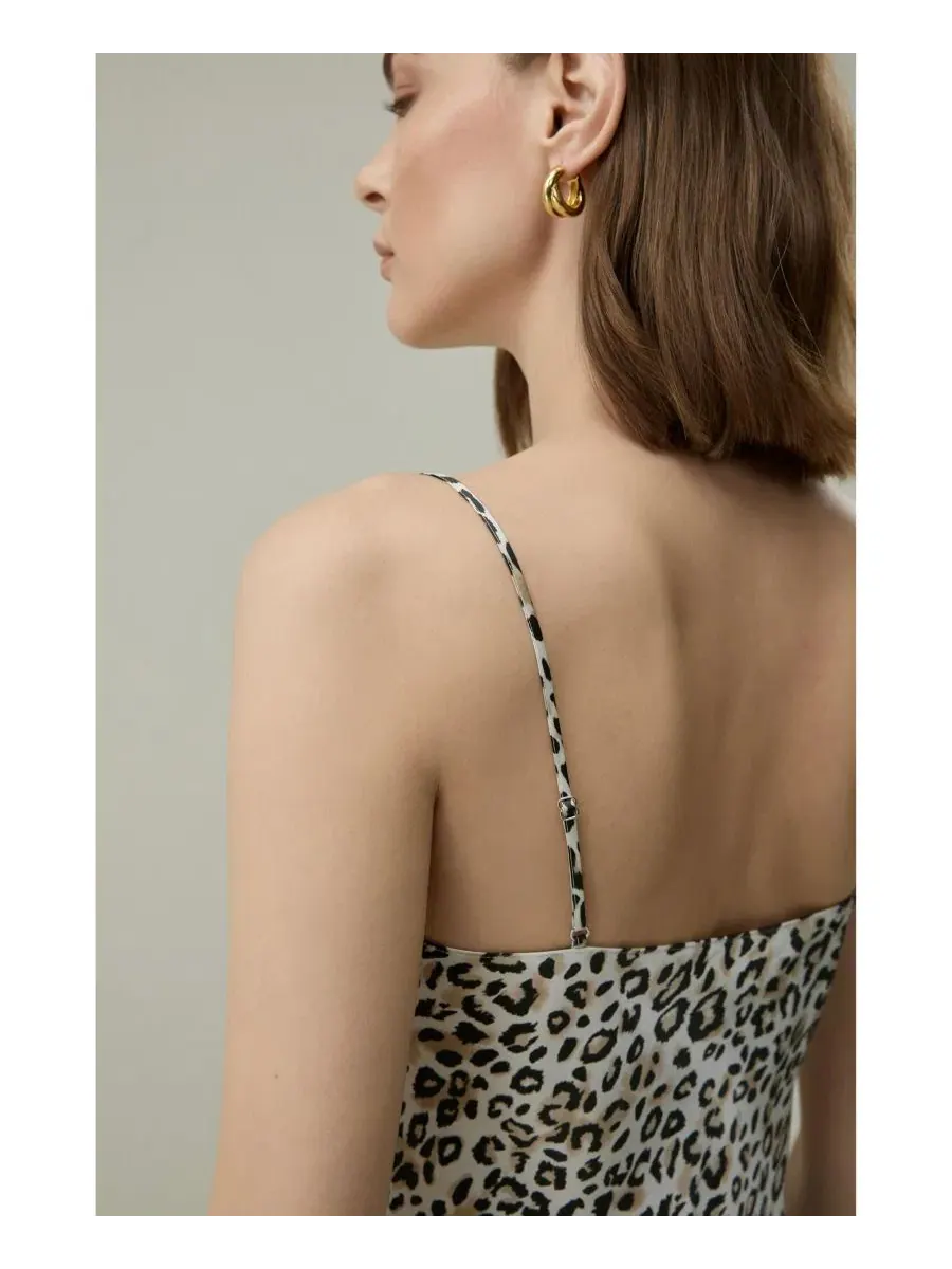 Шелковая майка на бретелях с V-образным вырезом Leopard Print LILYSILK, Dawn Leopard — изображение 4 из 5