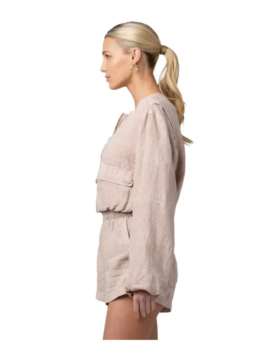 Женская куртка без воротника на молнии, модель Collarless Zipper Jacket BLANK NYC, Read My Lips — изображение 5 из 6
