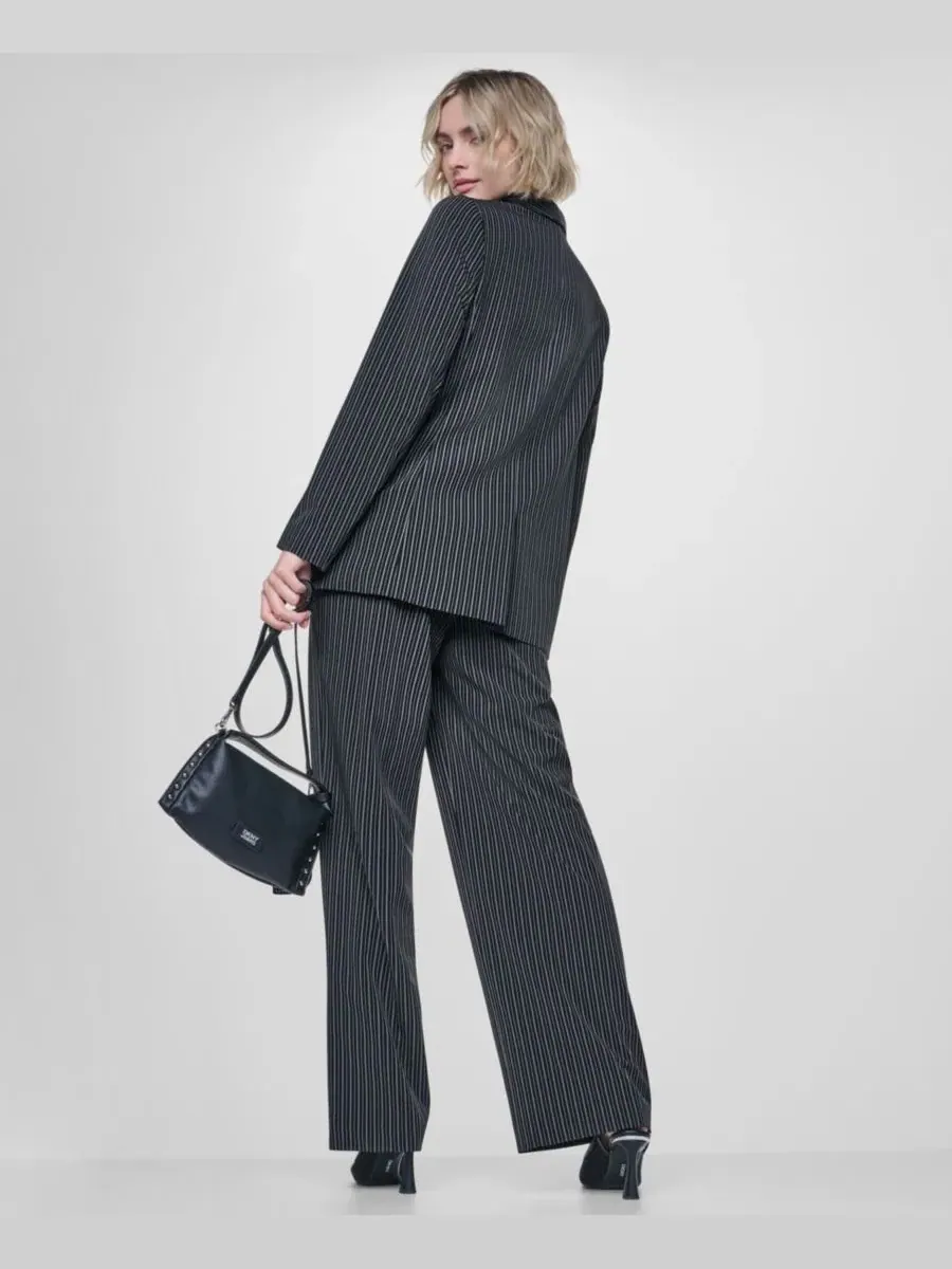 Женский удлиненный блейзер из стрейч-ткани с лацканами DKNY, Blk/Ivy — изображение 8 из 10