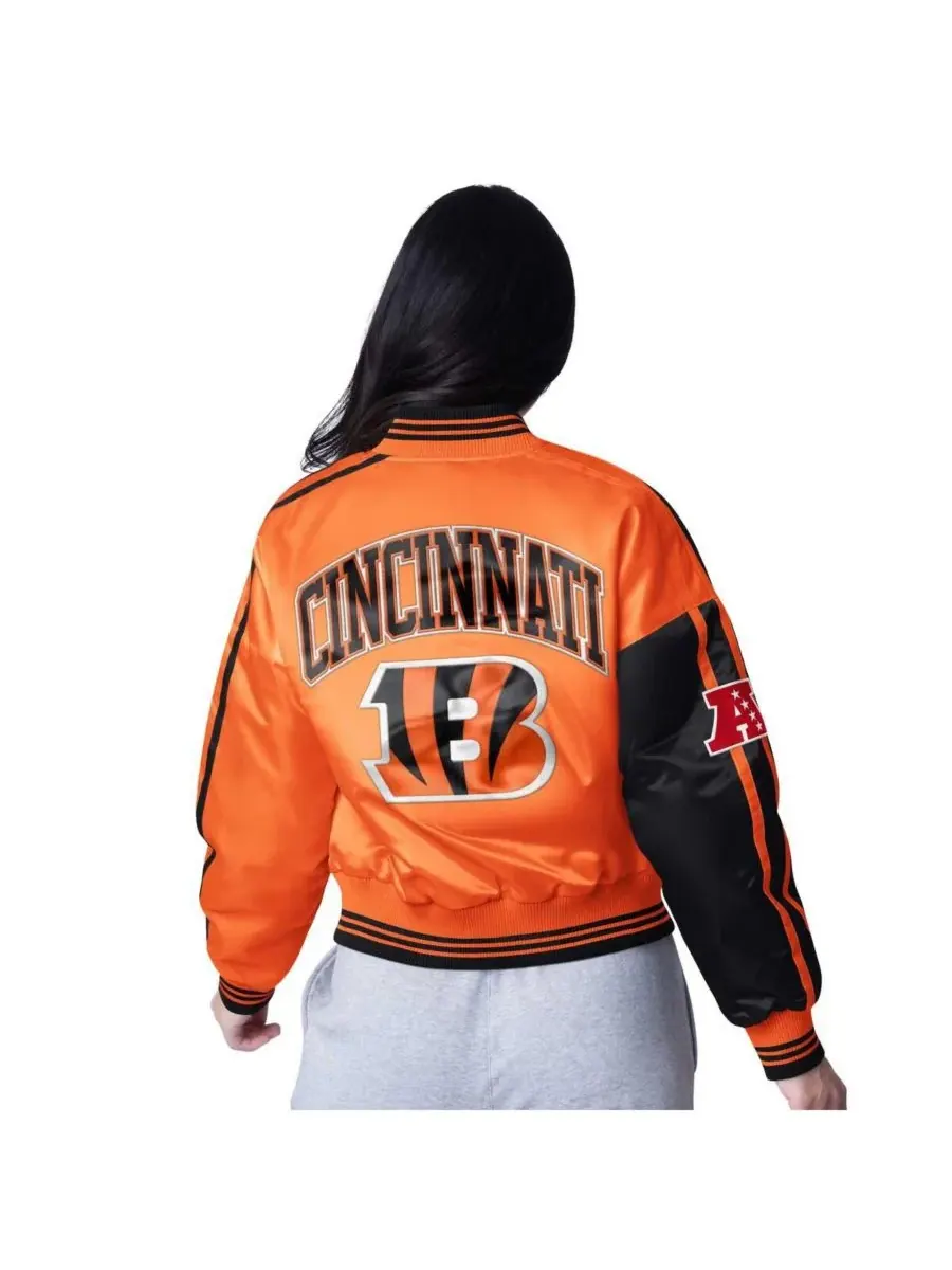 Starter Женская укороченная атласная куртка Cincinnati Bengals Zone Blitz с застежкой на кнопках — изображение 2 из 2