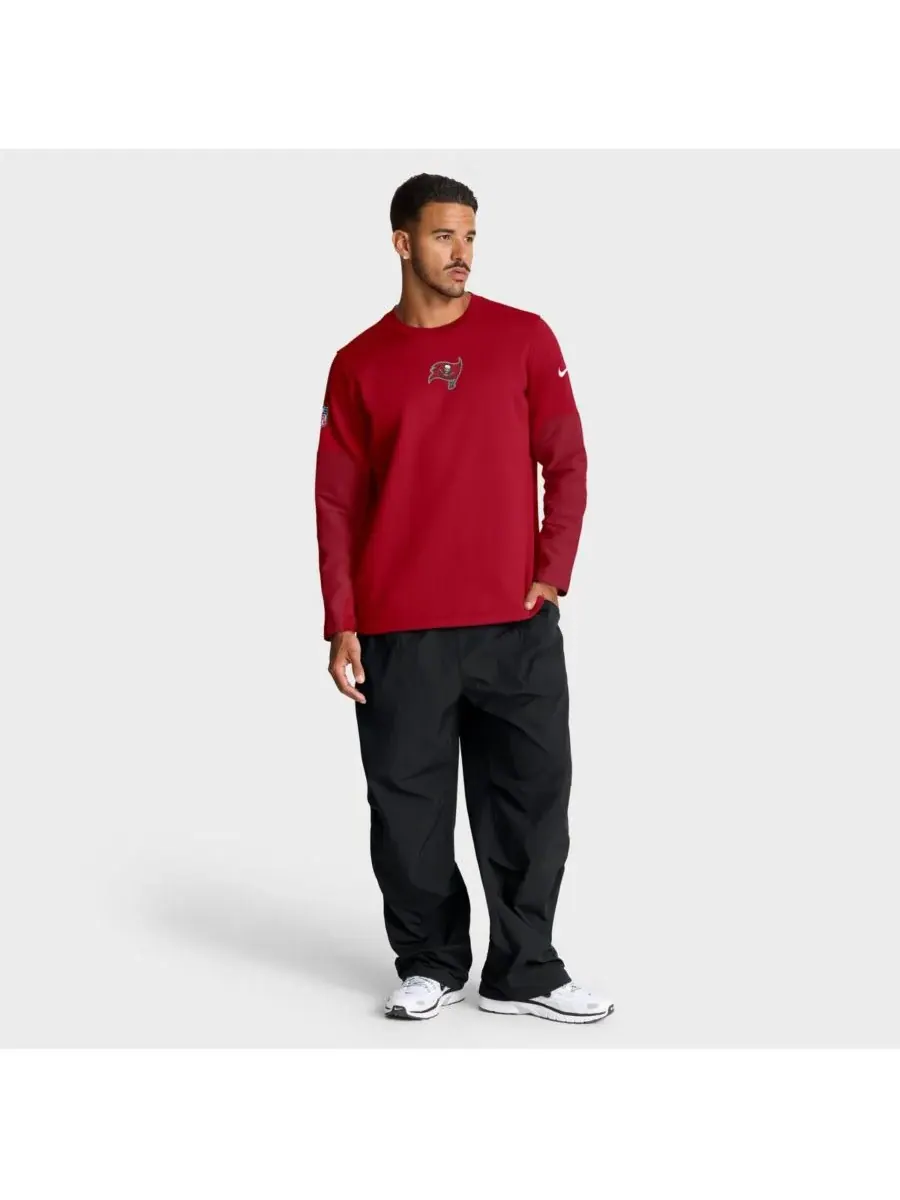 Nike Мужская красная футболка с длинным рукавом Tampa Bay Buccaneers Sideline Coach Therma-FIT — изображение 3 из 5, красный
