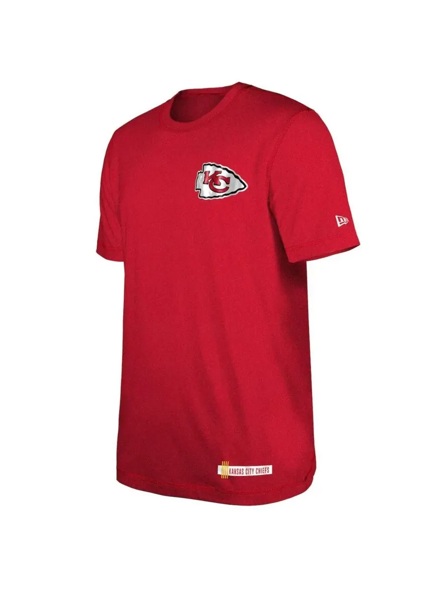 New Era Мужская красная футболка Kansas City Chiefs с символикой тренировочного лагеря НФЛ 2024 года — изображение 3 из 3