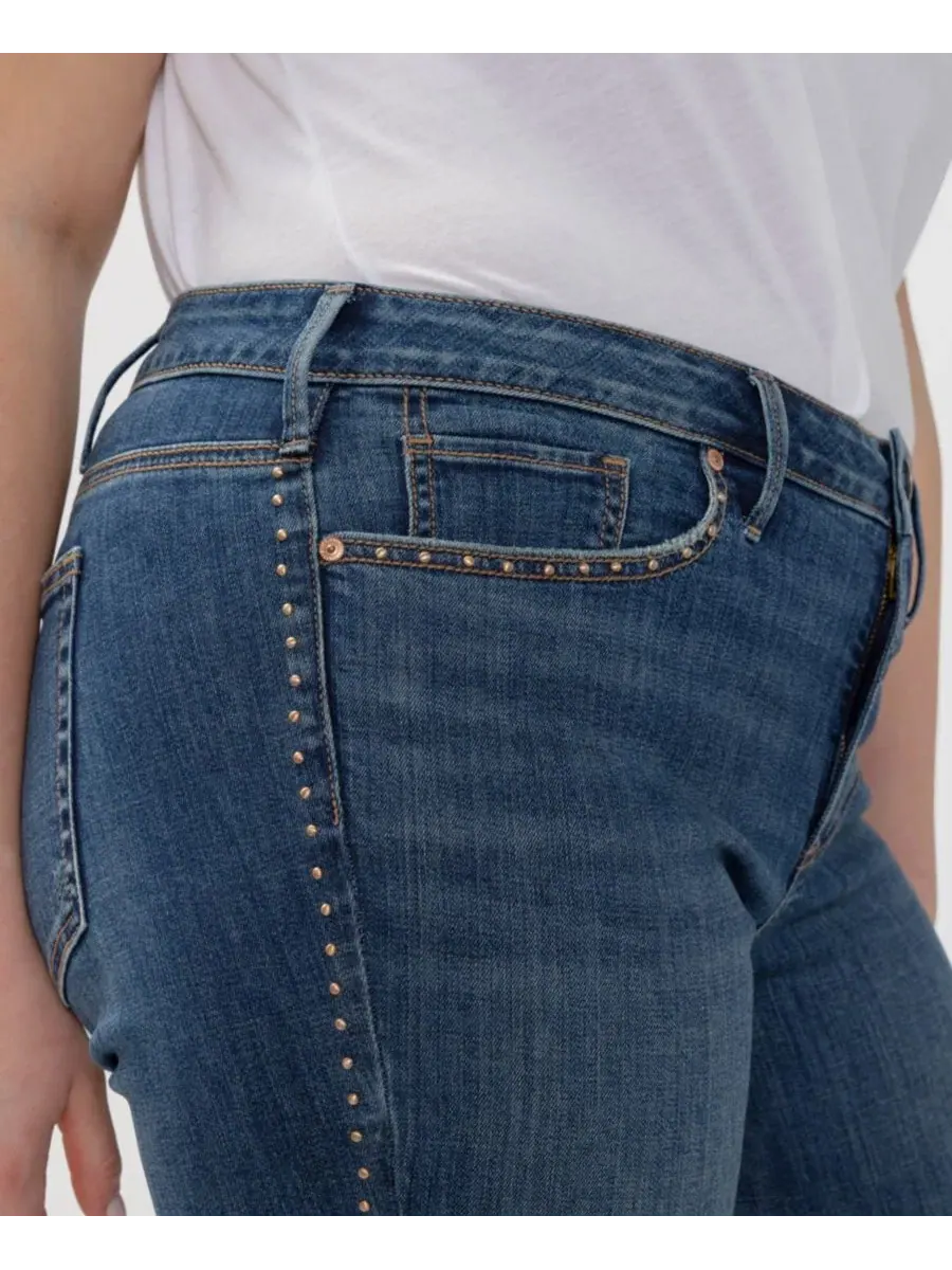 Джинсы-клеш с завышенной талией Suki Mid-Rise Curvy Bootcut Silver Jeans Co., Serephina — изображение 4 из 8